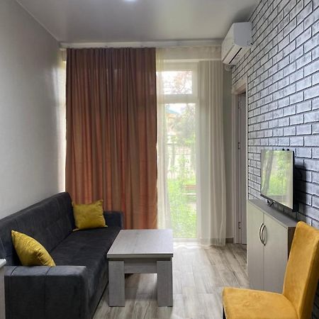 Lovely And Cozy Apartament In 트빌리시 외부 사진