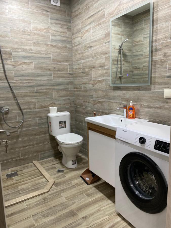 Lovely And Cozy Apartament In 트빌리시 외부 사진